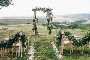 alojamiento rural para bodas en la comunidad valenciana - arco nupcial
