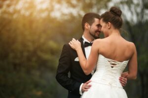 Masía para bodas cerca de valencia - pareja