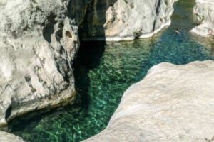 alojamiento rural para retiros en la montaña - lago